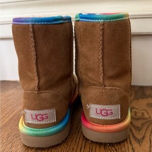 UGGS Rainbow Kids